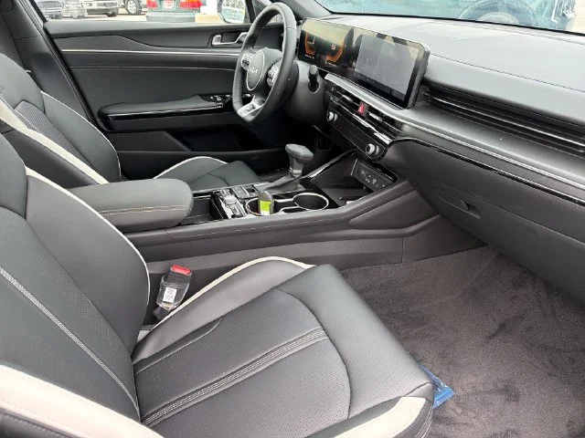 New 2026 Wolf Gray Kia GT-Line FWD image 22