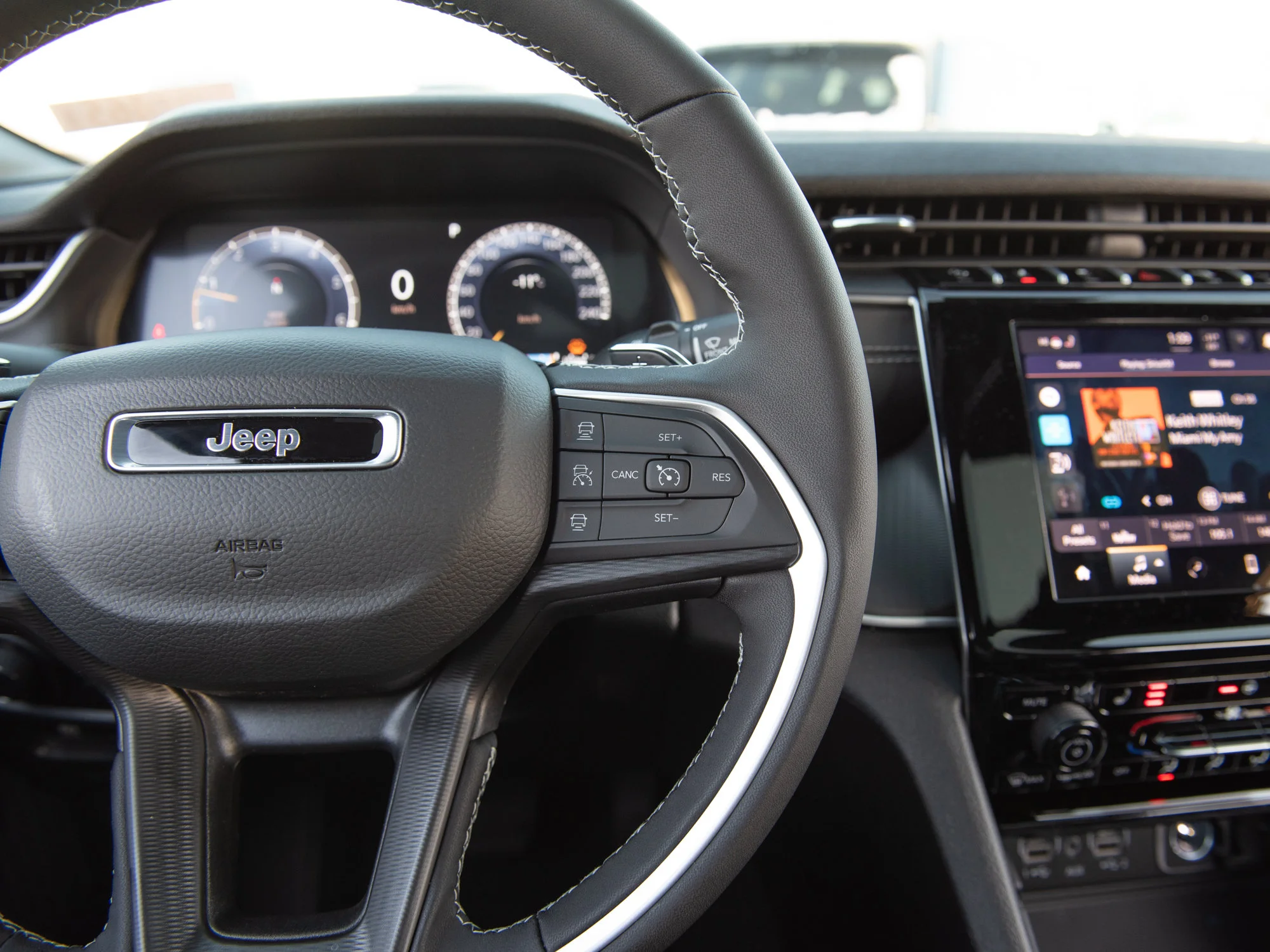 New 2025 Black Jeep Altitude* 4x4, Sunroof, Remote Start, Heated Seats image 13