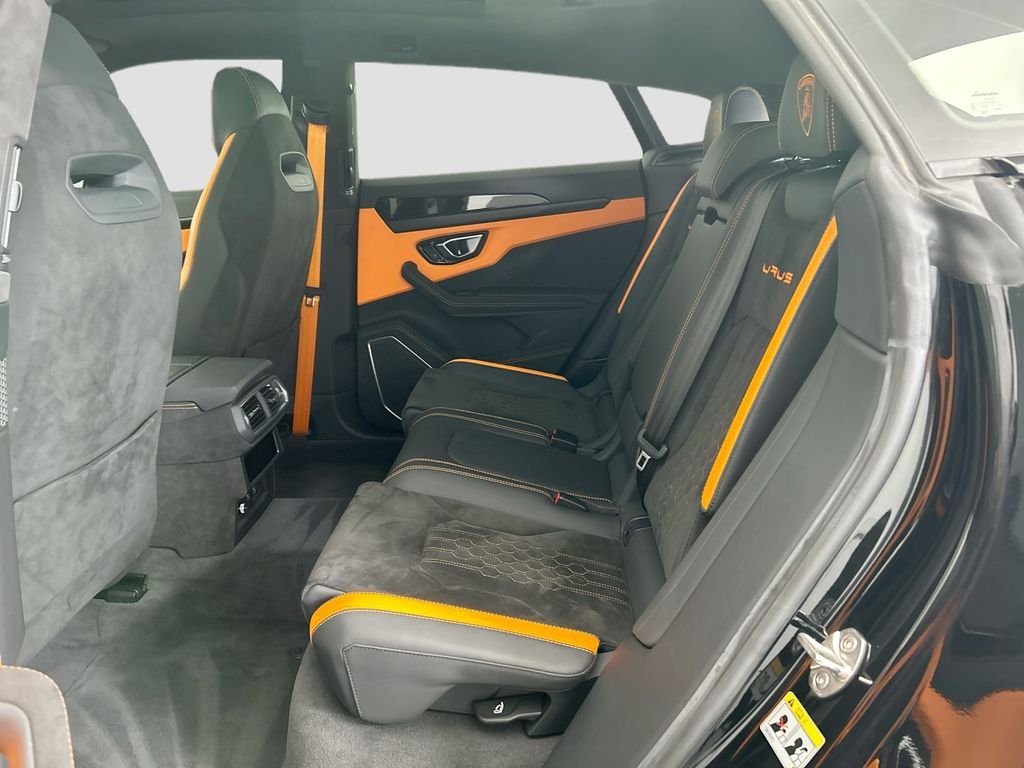 Used 2023 Nero Noctis Metallic Lamborghini S image 20