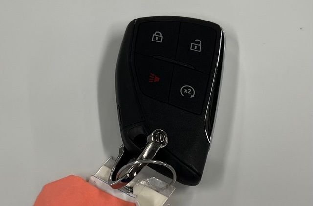 Used 2026 White GMC AT4 image 27