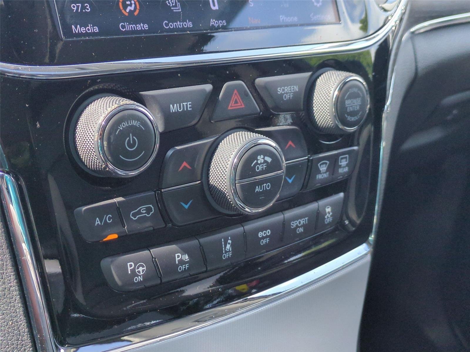 Used 2020 Slate Blue Pearlcoat Jeep Summit image 28