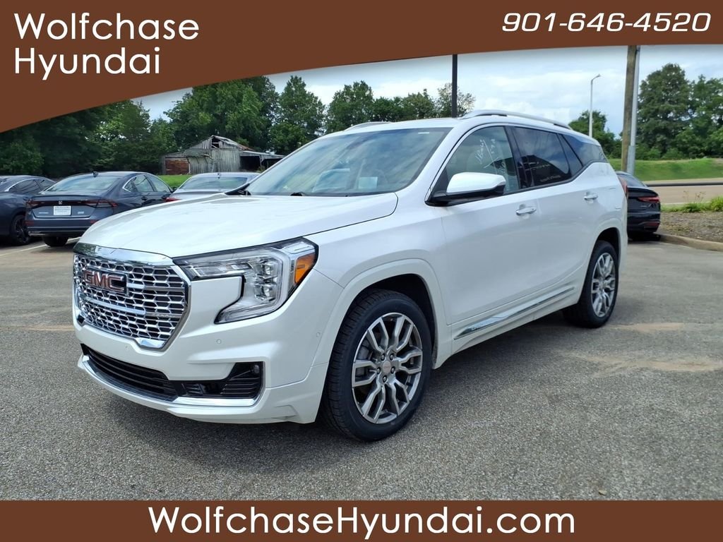 2024 GMC Terrain Denali AWD's photo