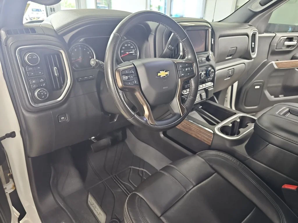 Used 2020 Beige Chevrolet High Country image 21