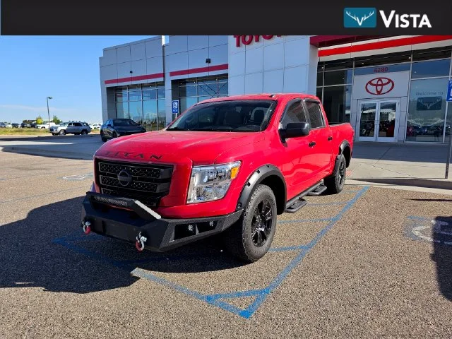 2021 Nissan Titan SV
