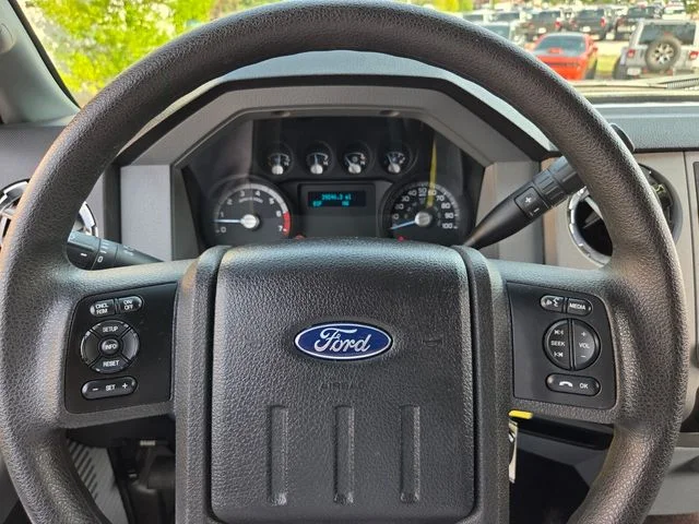 Used 2016 Silver Ford XLT image 20