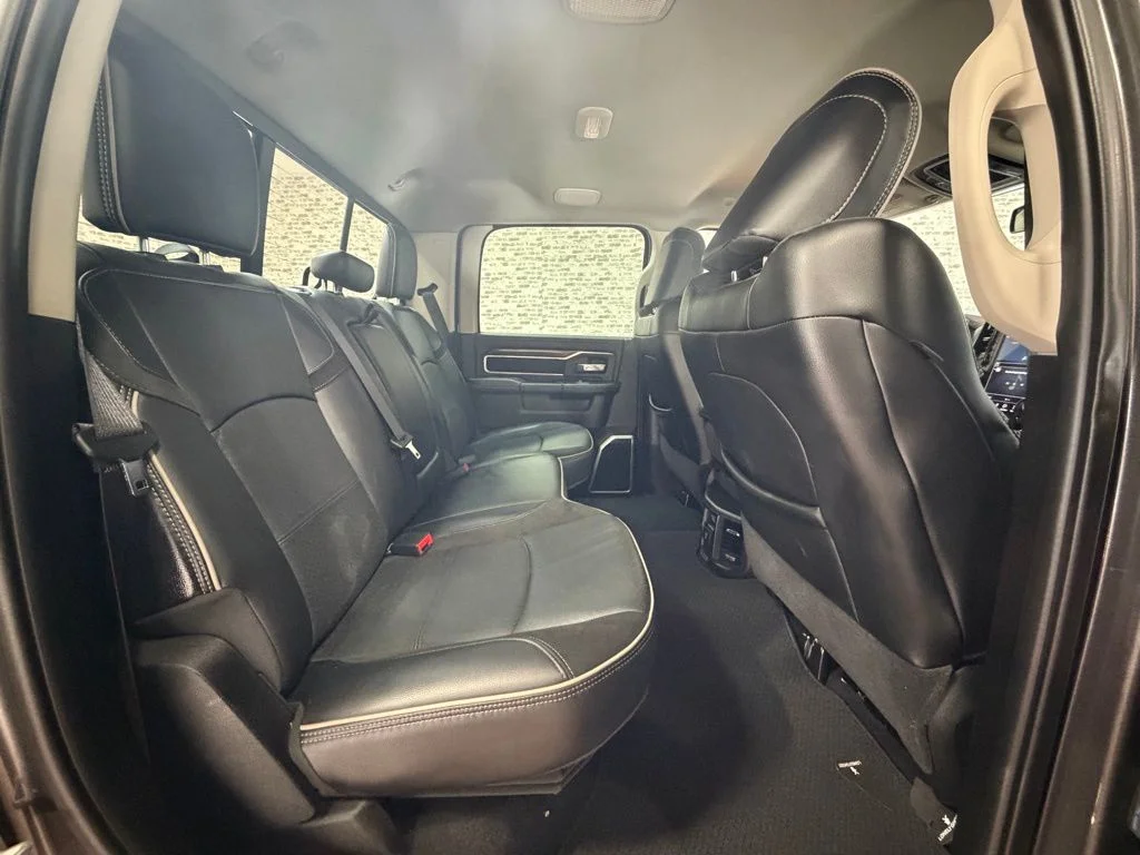Used 2024 Granite Crystal Metallic Clearcoat Ram Laramie image 11