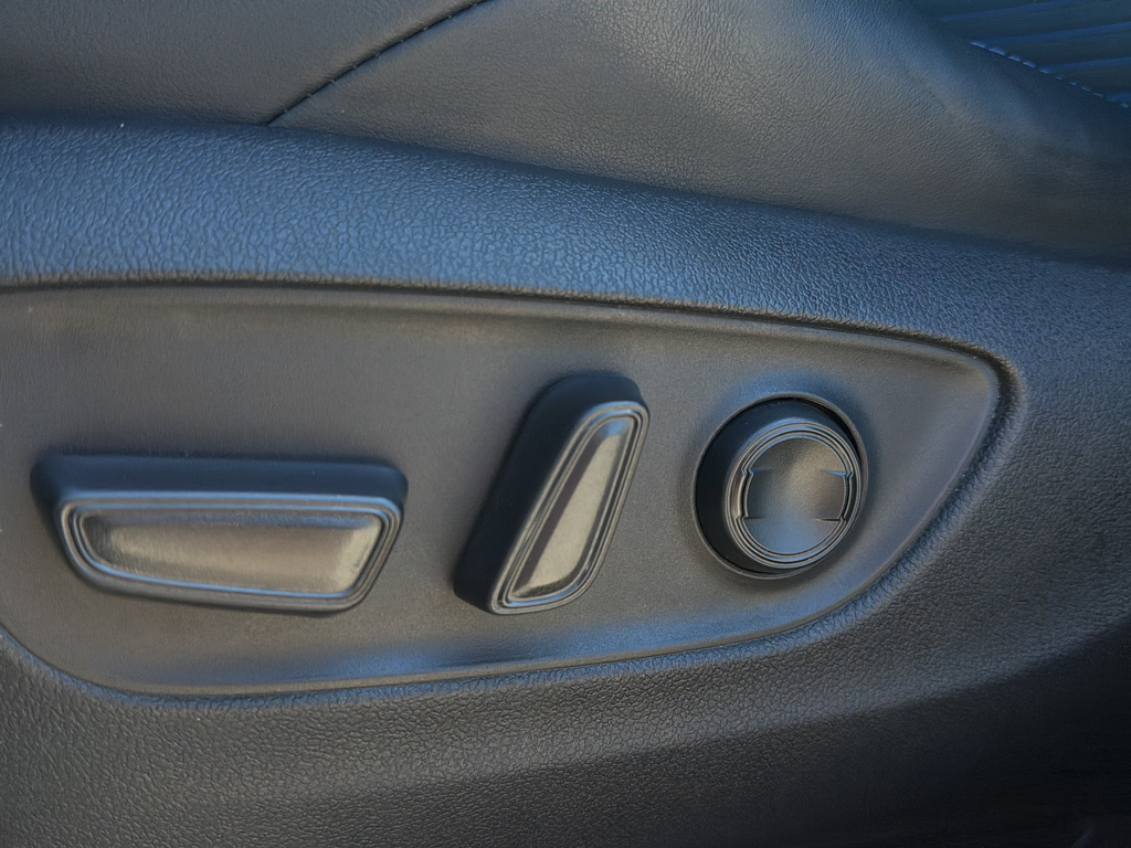 Used 2021 Midnight Black Metallic Toyota XSE image 10