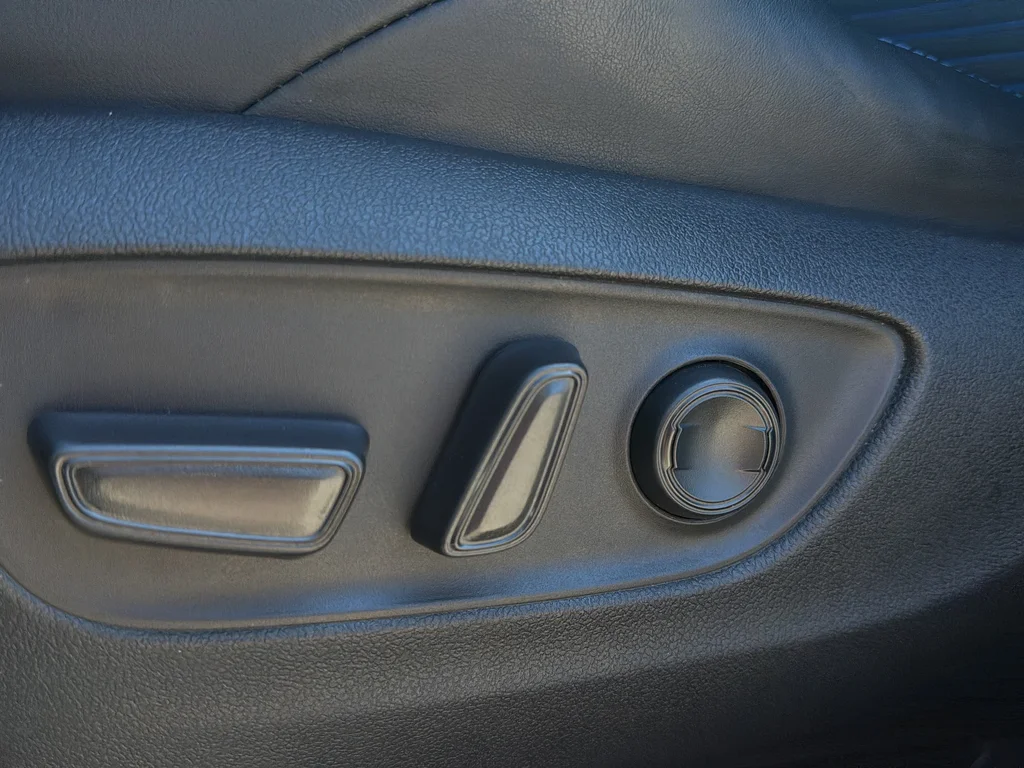 Used 2021 Midnight Black Metallic Toyota XSE image 10