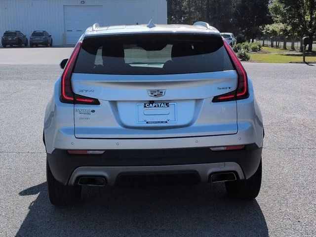 Used 2020 Silver Cadillac Premium Luxury image 4