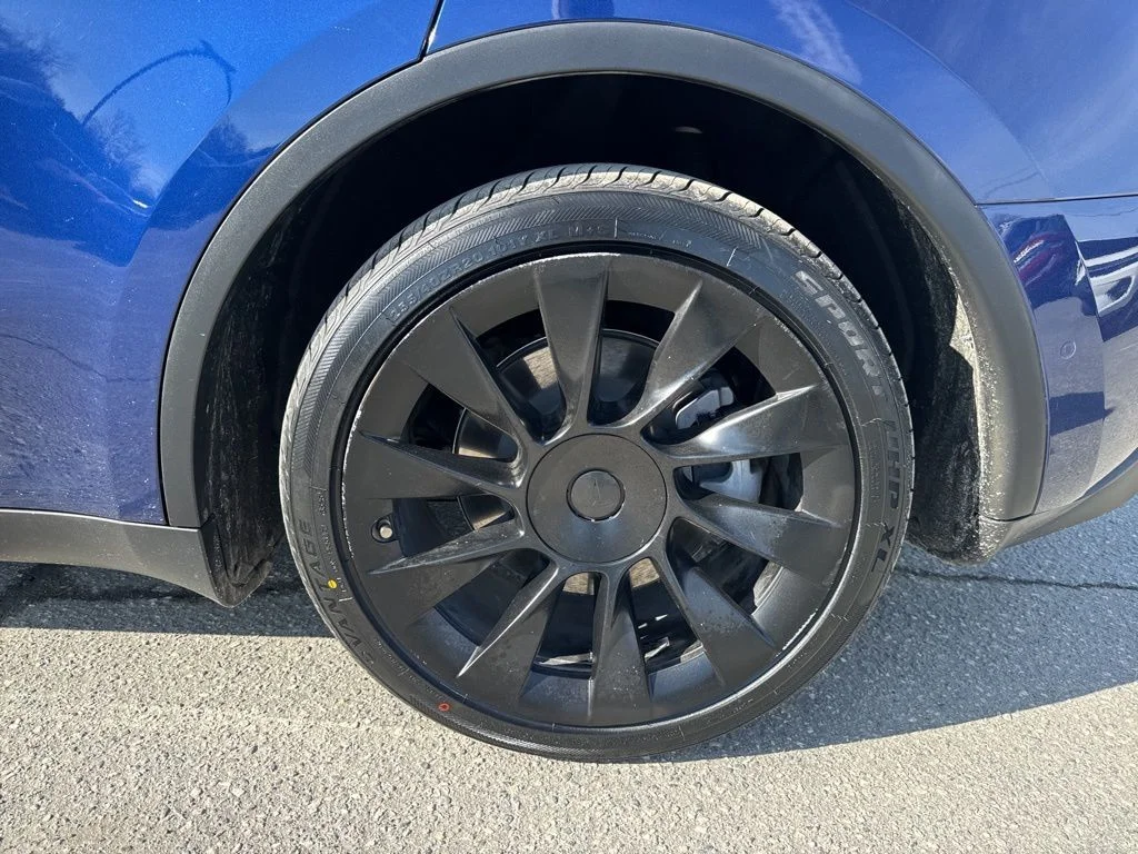 Used 2021 Blue Tesla Long Range image 29