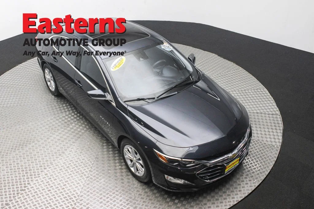 Used 2023 Gray Chevrolet LT image 3