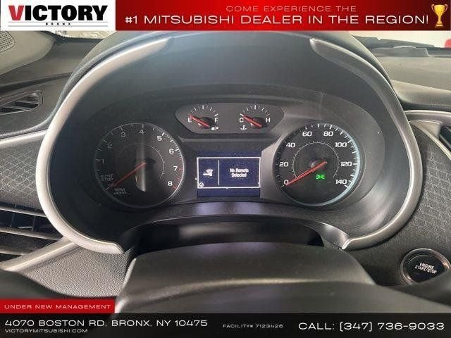 Used 2022 Gray Chevrolet LT image 33