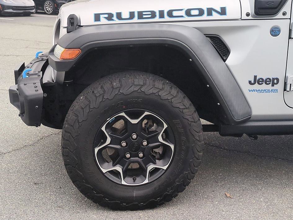 Used 2022 Silver Zynith Clearcoat Jeep Unlimited Rubicon image 10