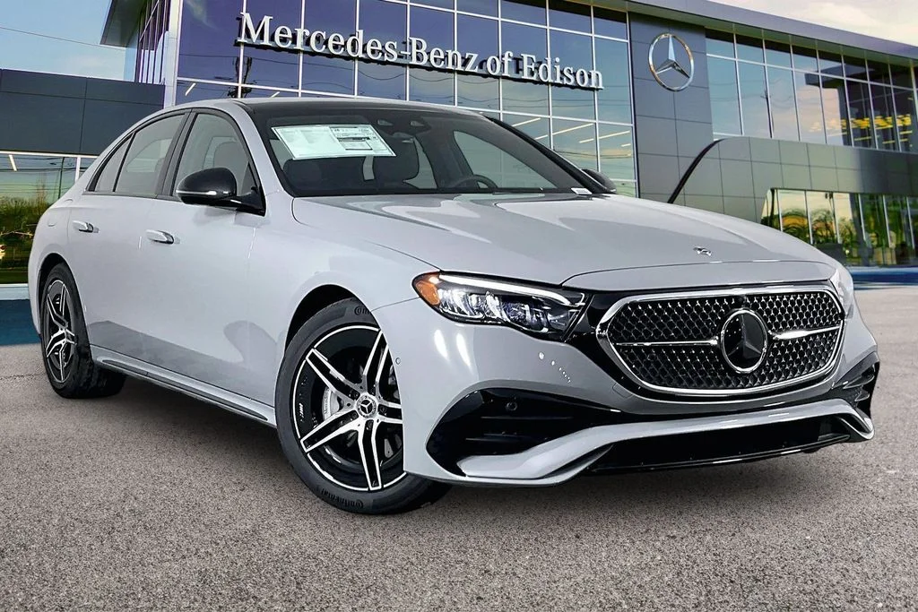 2026 Mercedes-Benz E-Class E450 4MATIC's photo