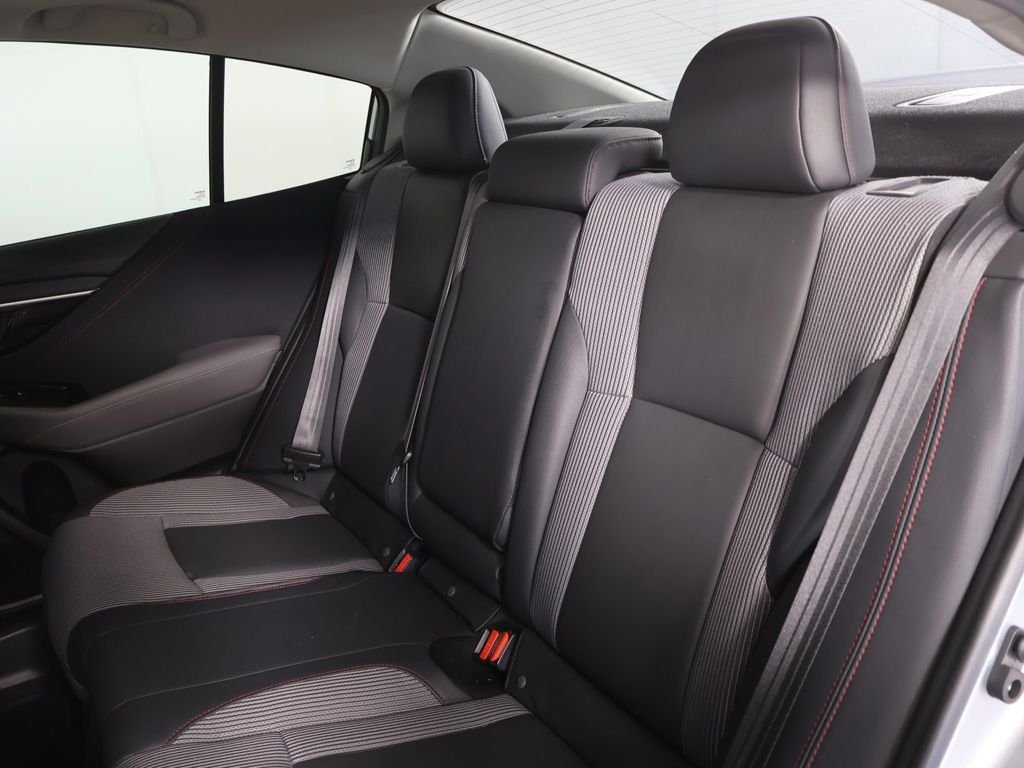 Used 2020 Silver Subaru 2.5i Sport image 29