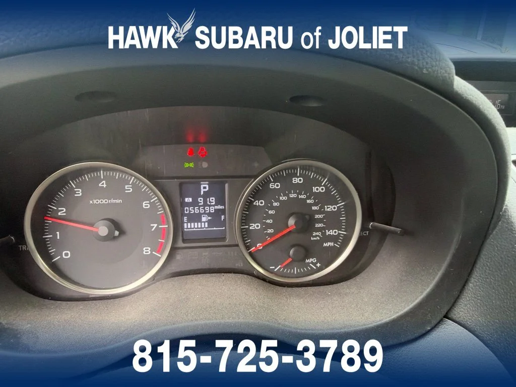 Used 2015 Ice Silver Metallic Subaru Premium image 11