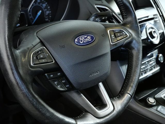 Used 2017 Blue Ford SEL image 18