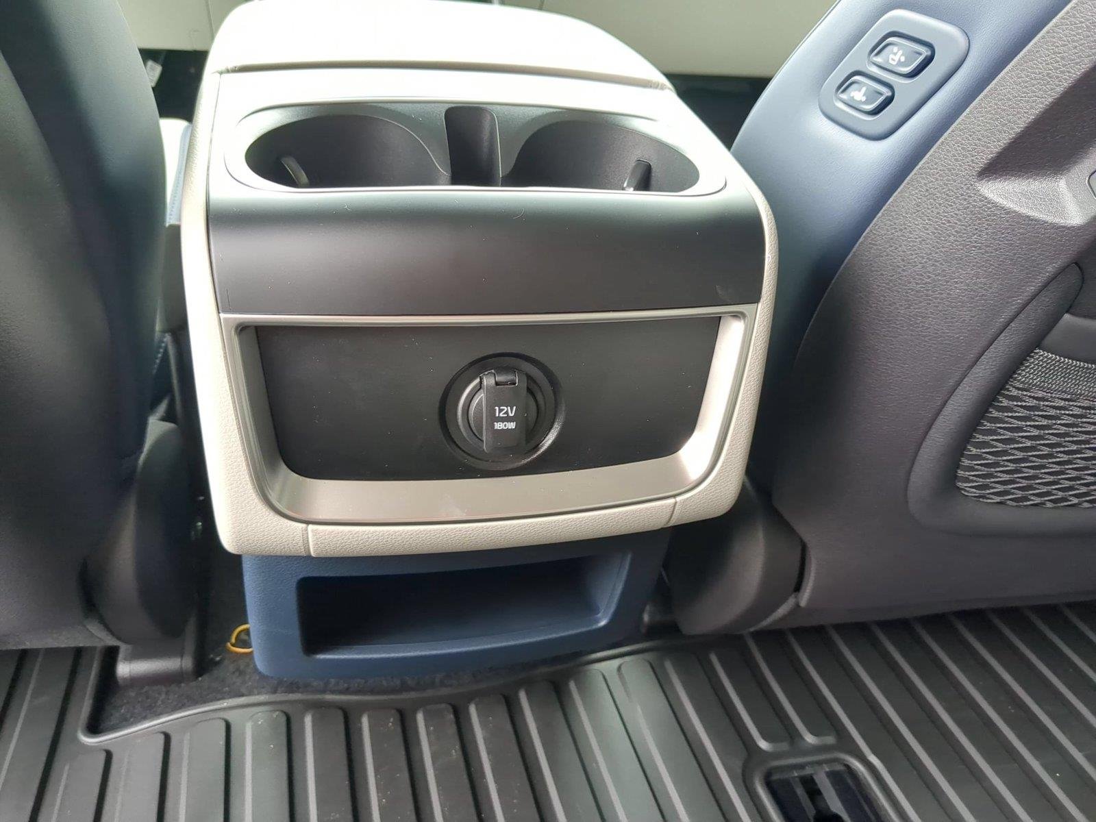New 2026 Ceramic Silver Kia EX image 34