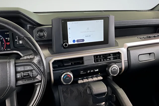Used 2025  Toyota SR5 image 9