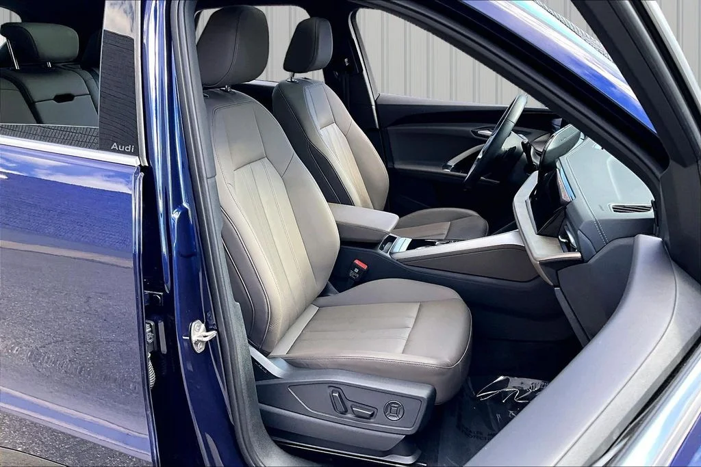 Used 2025 Blue Audi 2.0T Premium image 29