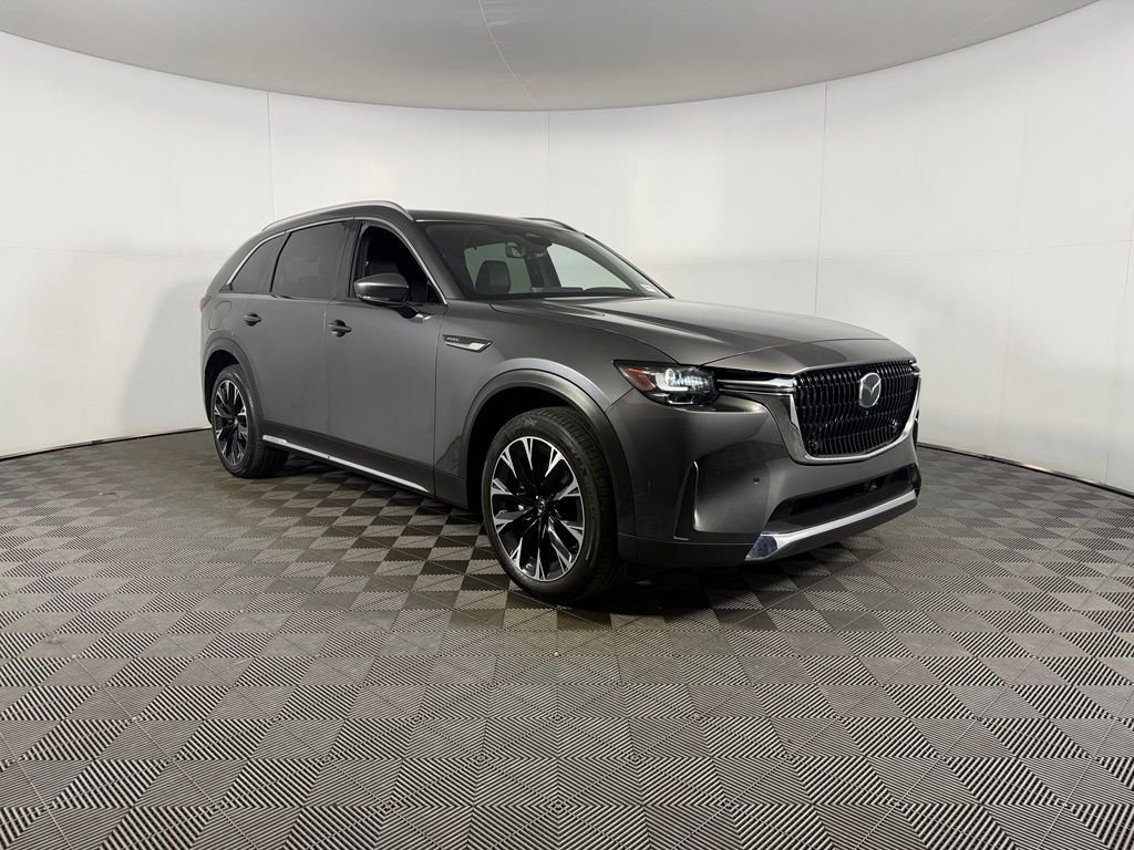 Used 2025 Gray Mazda Premium Plus image 3