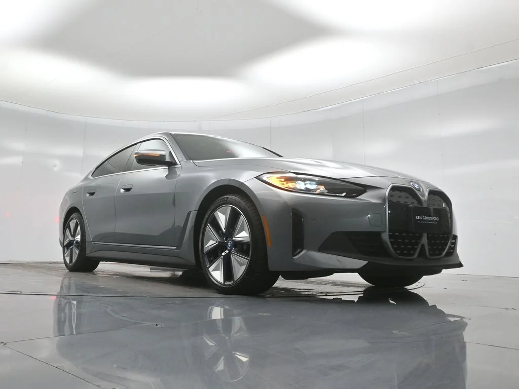 Used 2023 Gray BMW eDrive40 image 48