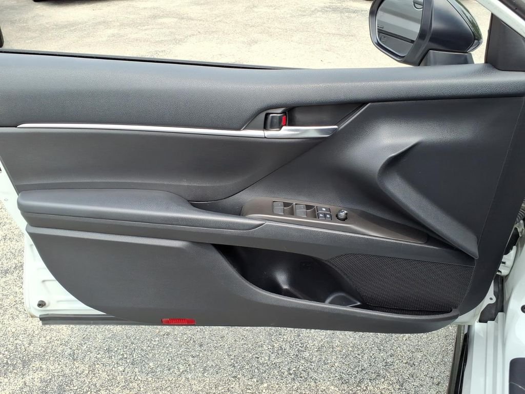 Used 2021 Ice Edge/Midnight Black Metallic Toyota TRD V6 image 19