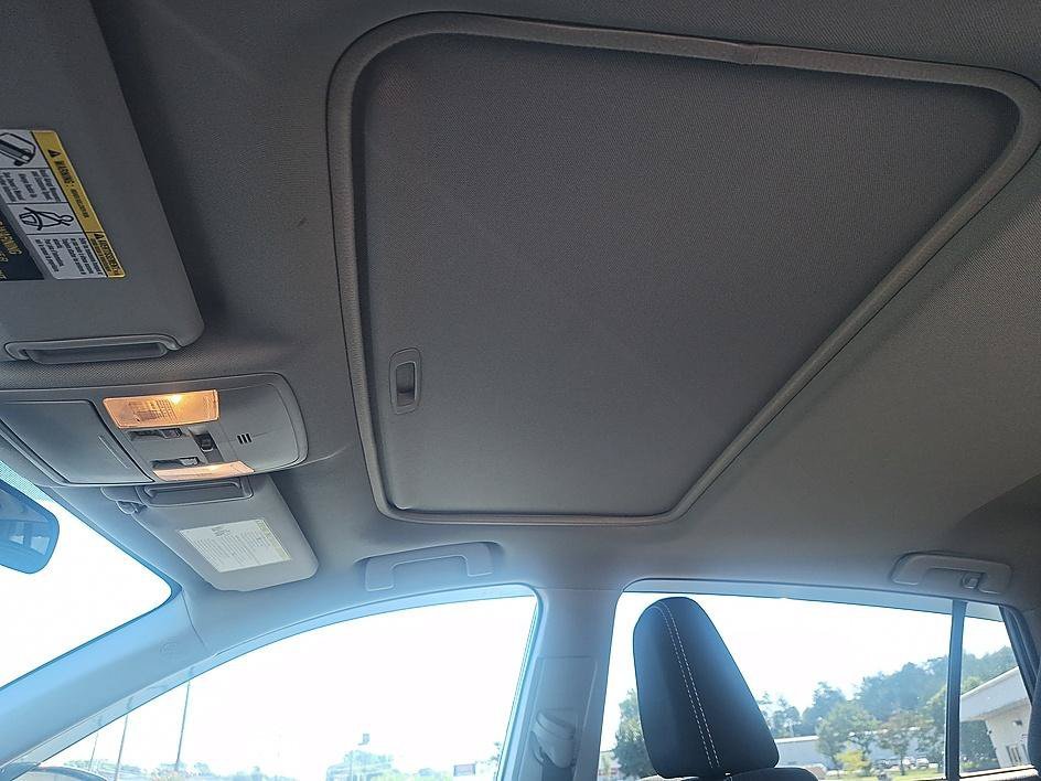 Used 2018 Magnetic Gray Metallic Toyota Adventure image 20
