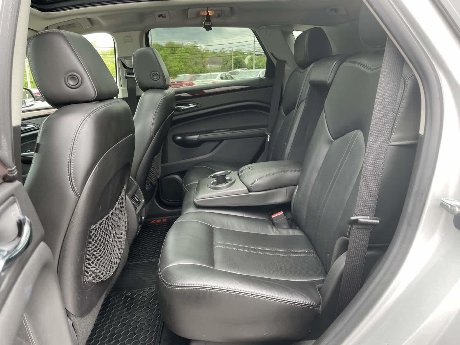 Used 2015 Radiant Silver Metallic Cadillac Luxury Collection image 19