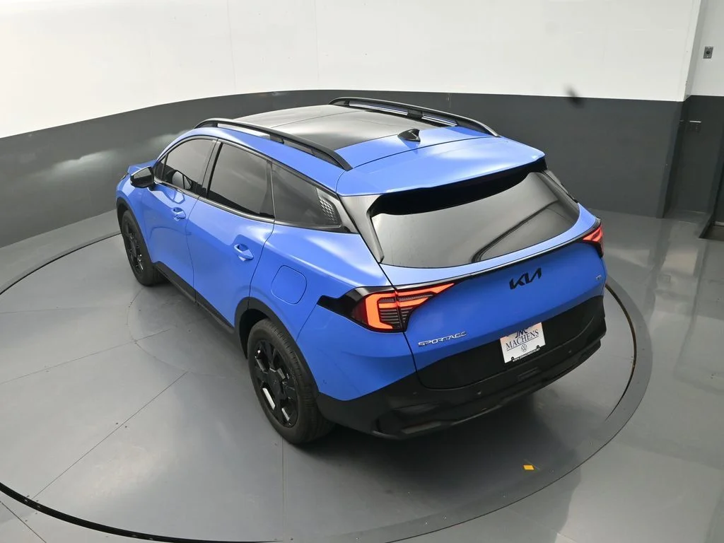 Used 2026 Blue Kia X-Line image 19