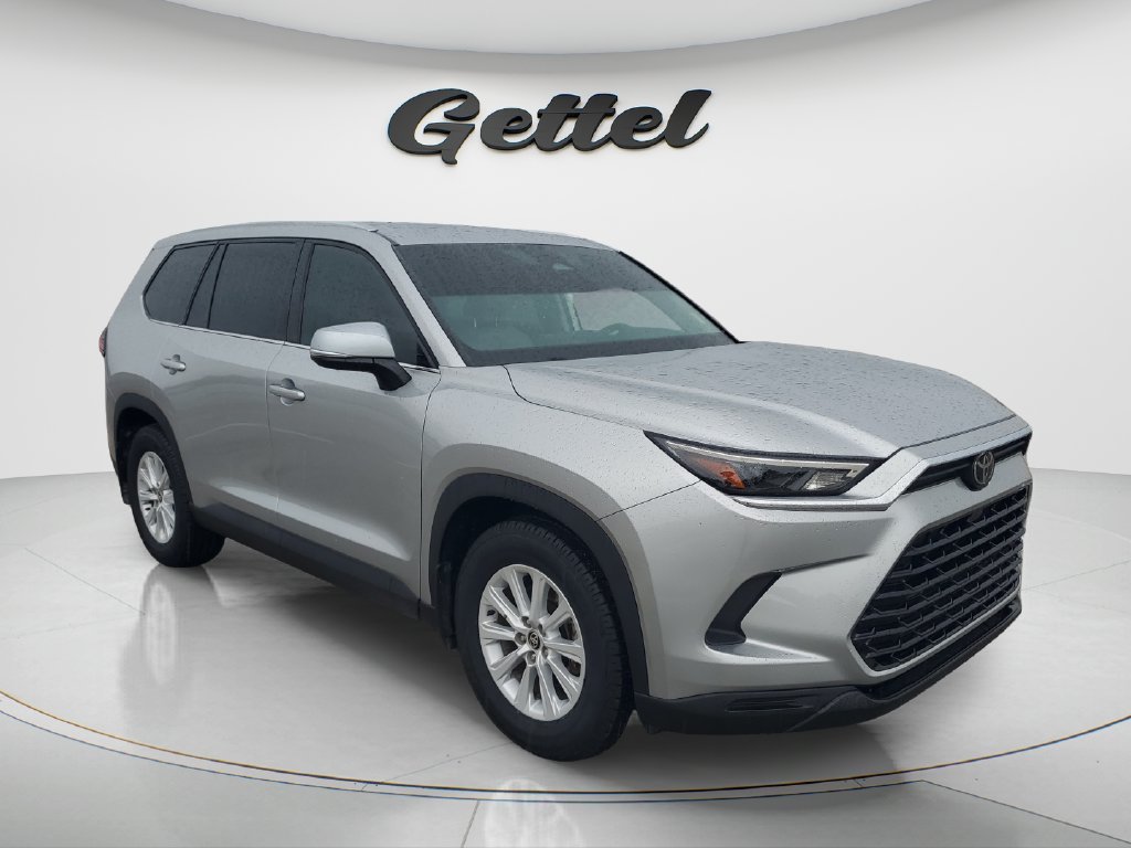 Certified Used 2024 Silver Toyota XLE image 3