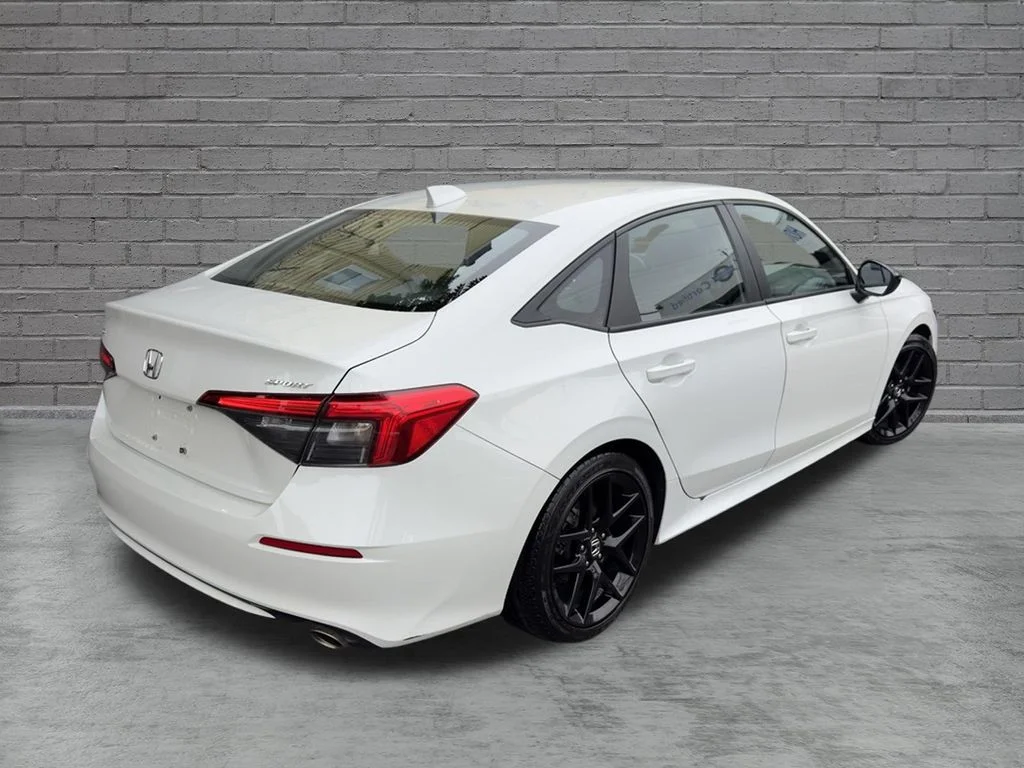 Used 2023 Platinum White Pearl Honda Sport image 3