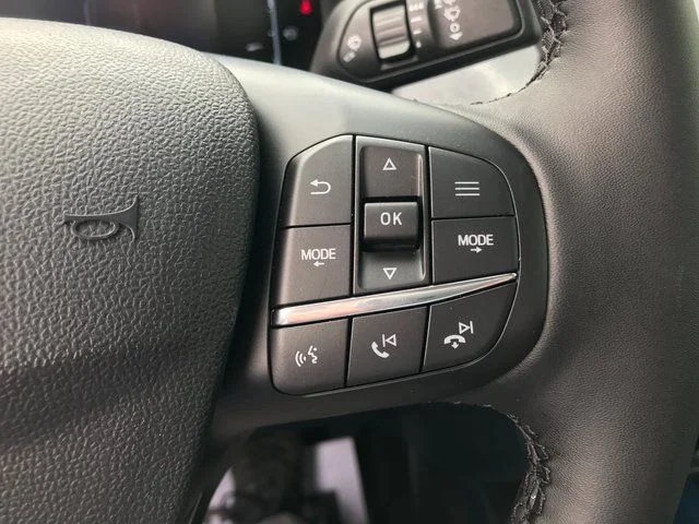 2025 Ford Maverick XLT - Photo 10
