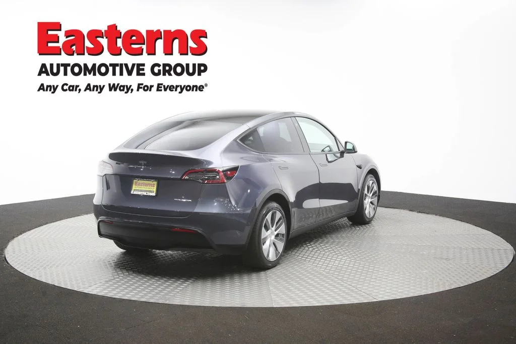 Used 2021 Silver Tesla Long Range image 35