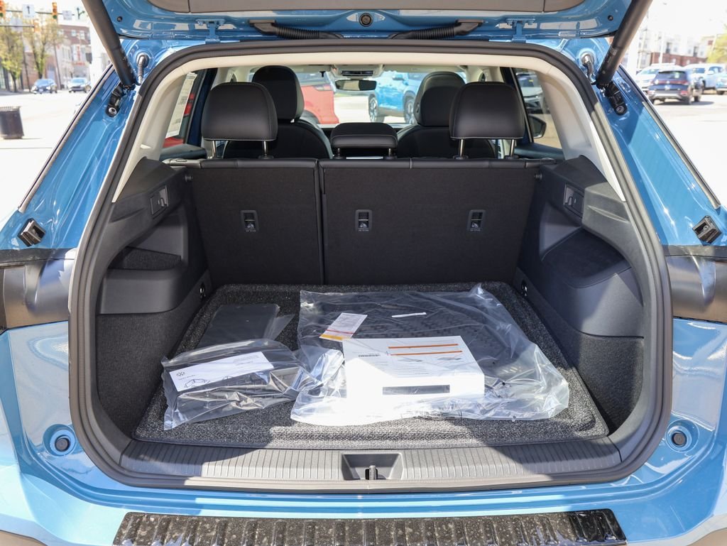 New 2026 Blue Volkswagen 2.0T SE image 9