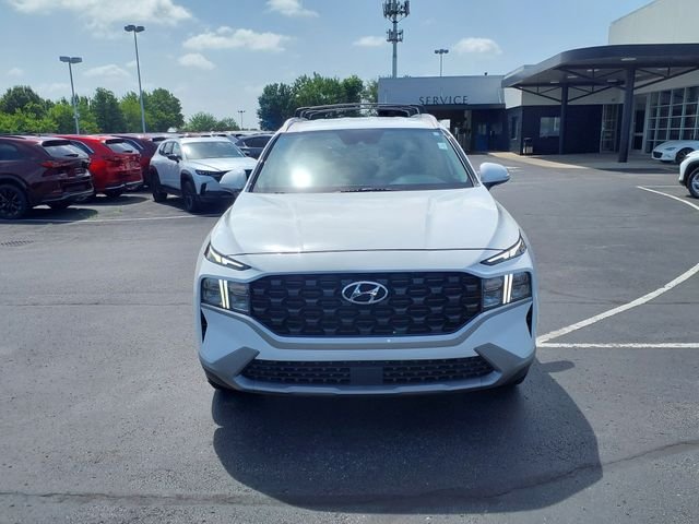 Used 2023 White Hyundai SEL image 3