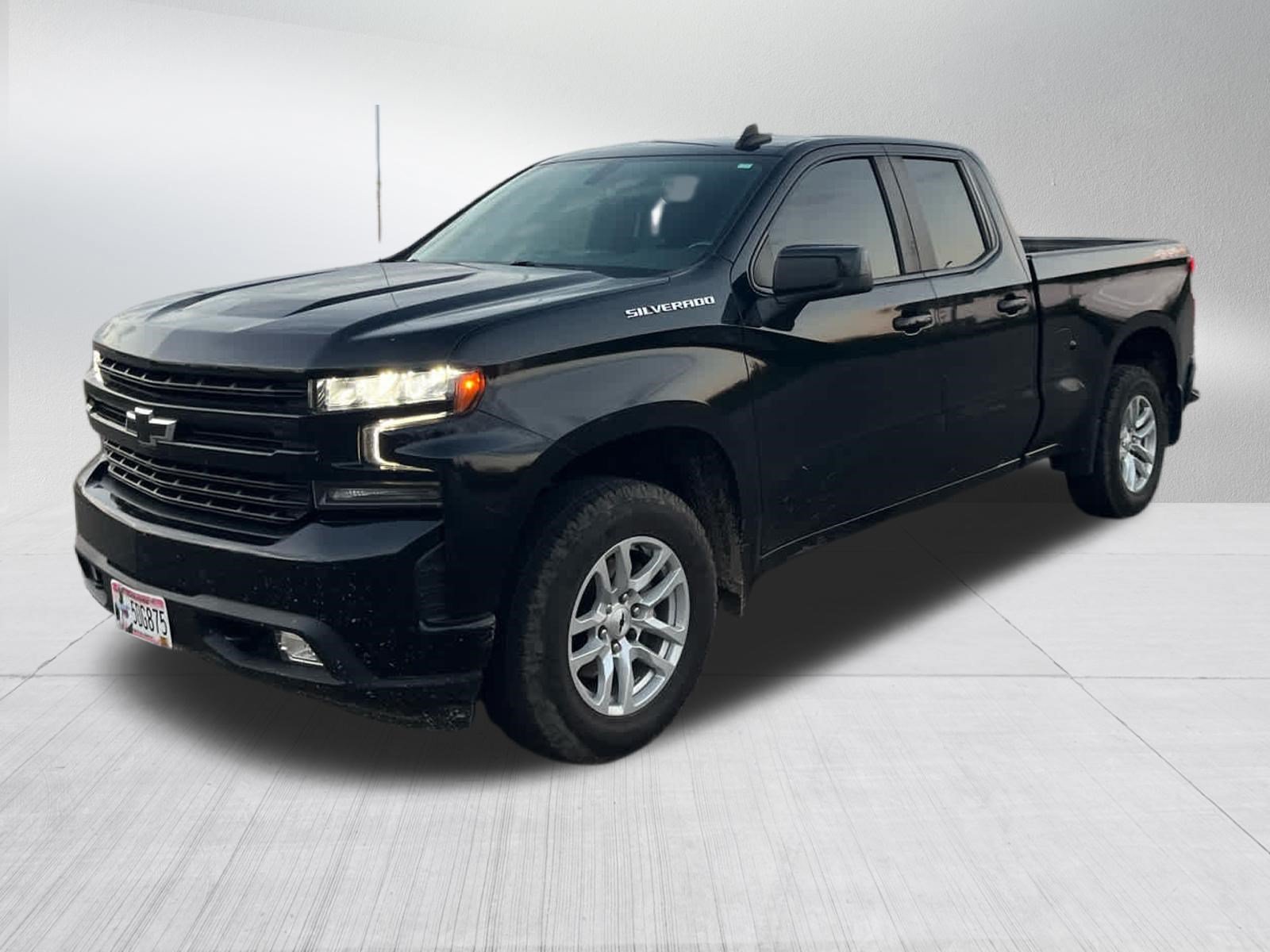 Used 2019 Black Chevrolet RST image 3