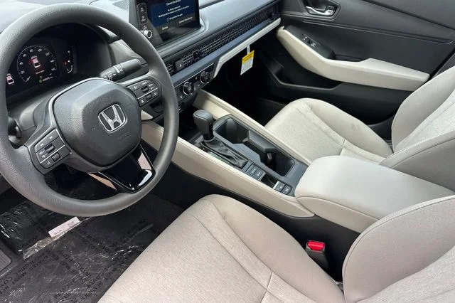 New 2026 Meteorite Gray Metallic Honda LX image 10