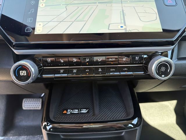 2027 Chevrolet Bolt RS - Photo 20