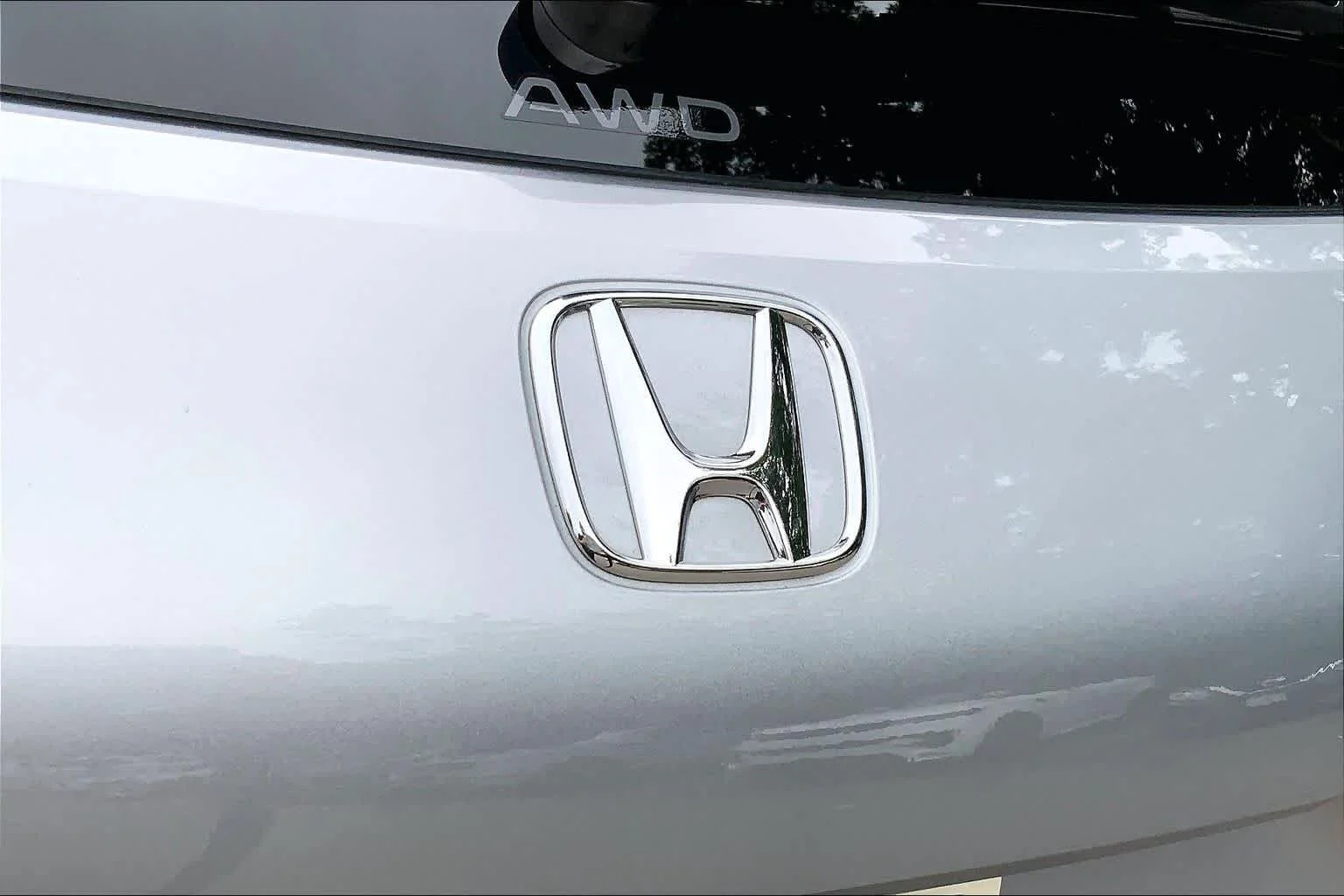 Used 2026 Solar Silver Metallic Honda LX image 30
