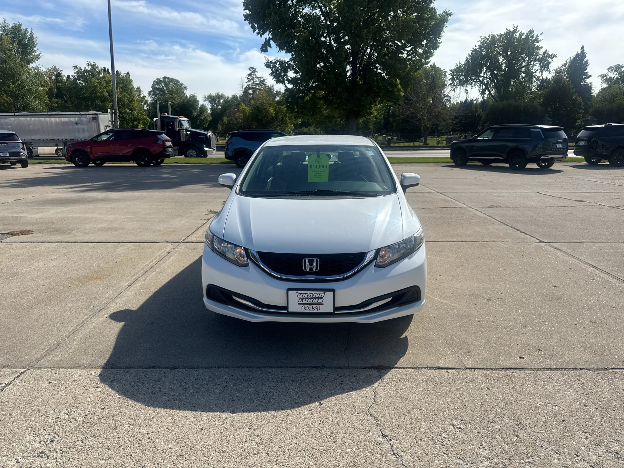 Used 2014 Taffeta White Honda LX image 3