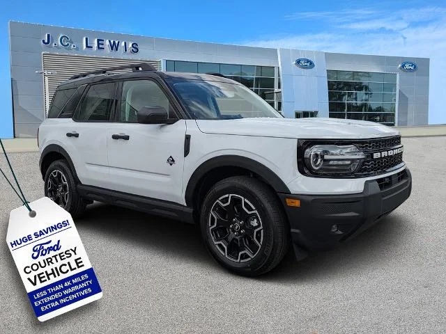 New 2026 Oxford White Ford Outer Banks image 30