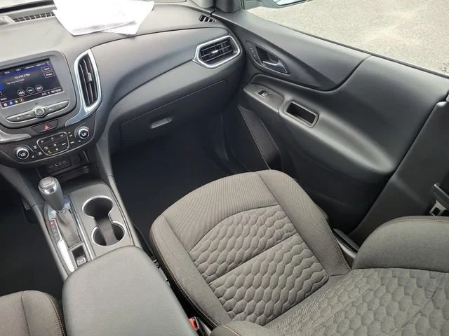 2021 Chevrolet Equinox LT - Photo 8