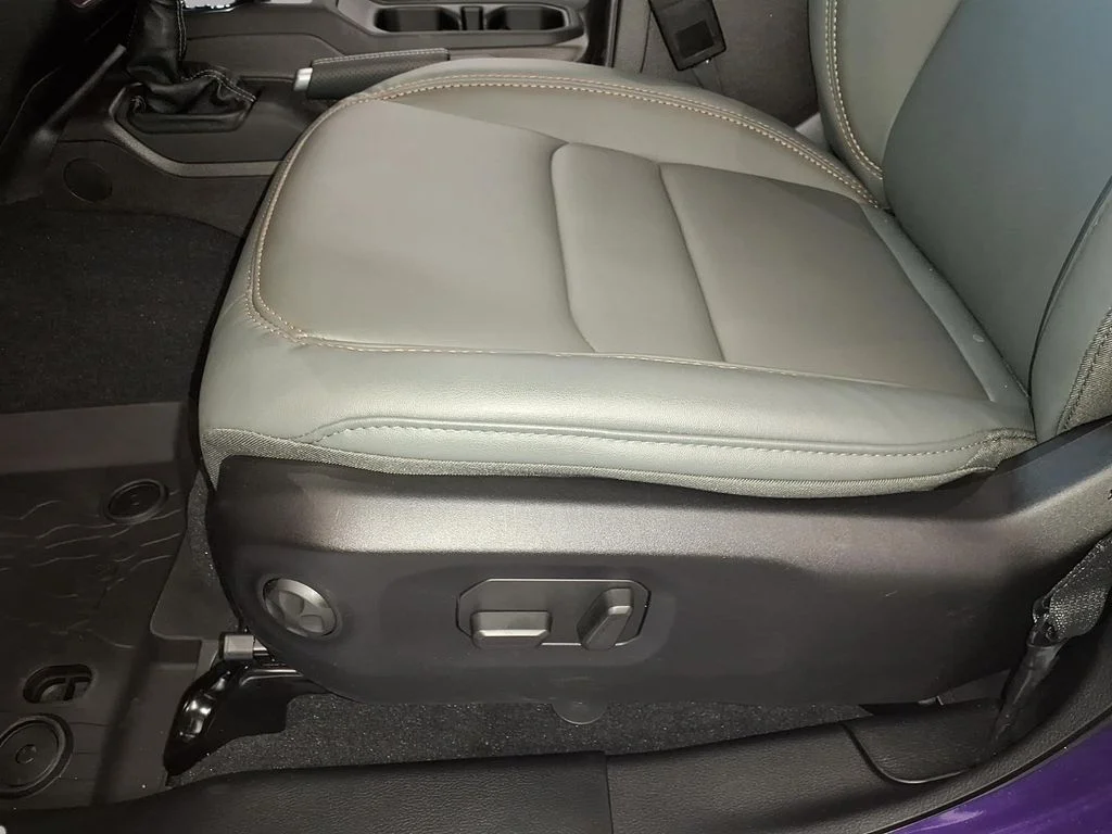 New 2026 Reign Exterior Paint Jeep Mojave X image 12
