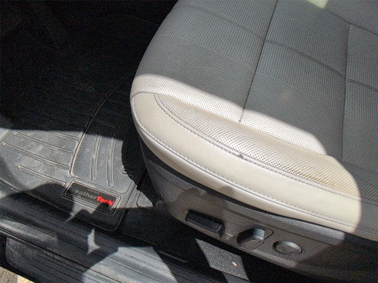 Used 2021 Ebony Black Kia EX image 18