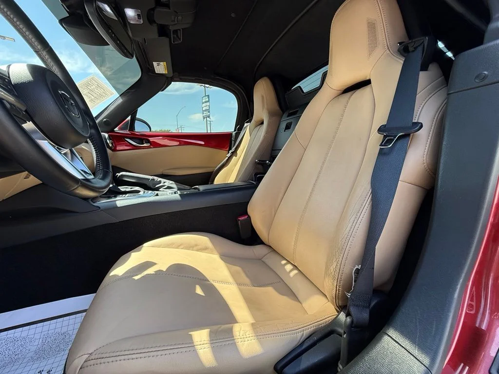 Used 2016 Red Mazda Grand Touring image 34