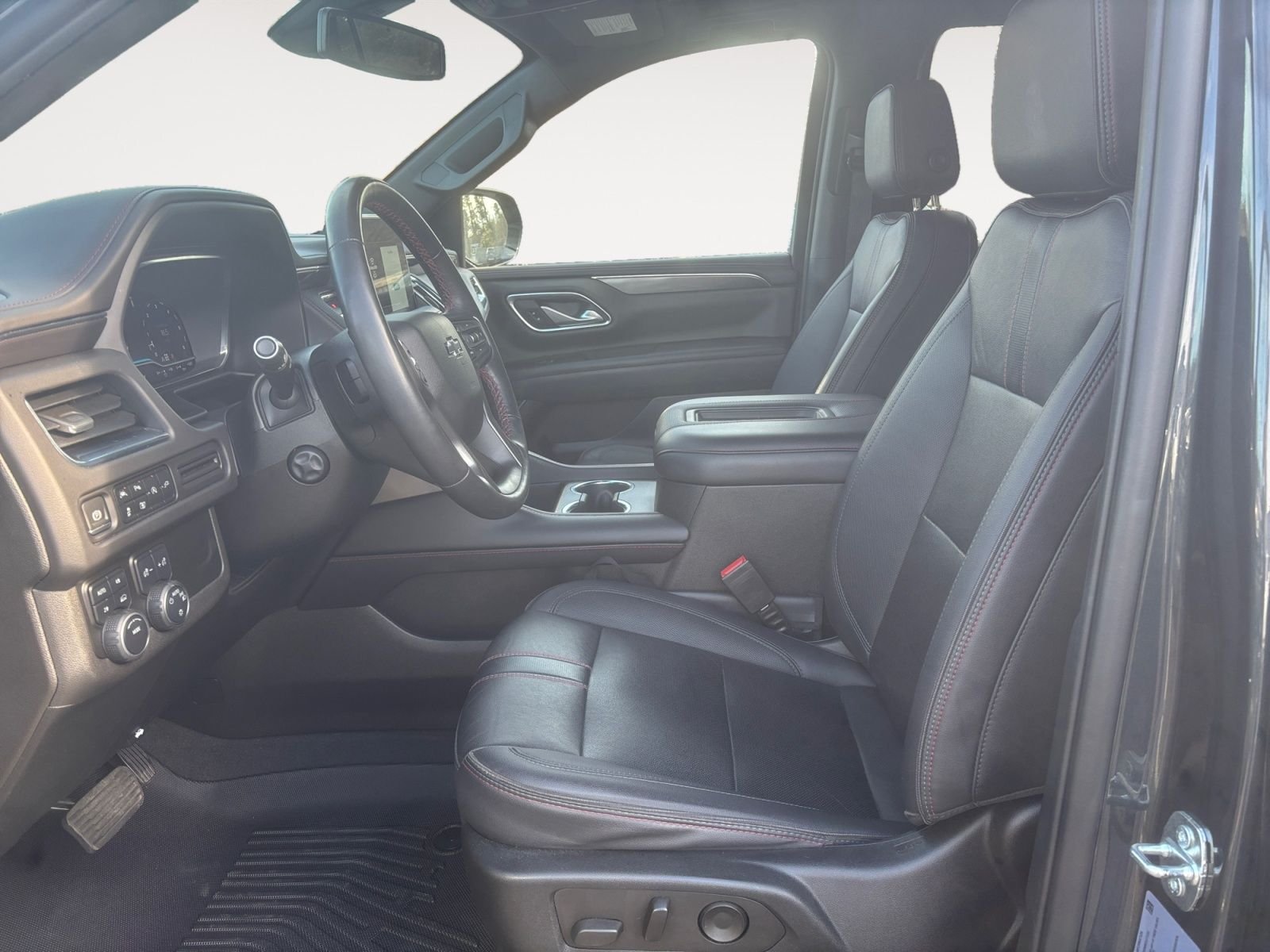 Used 2022 Gray Chevrolet RST image 9