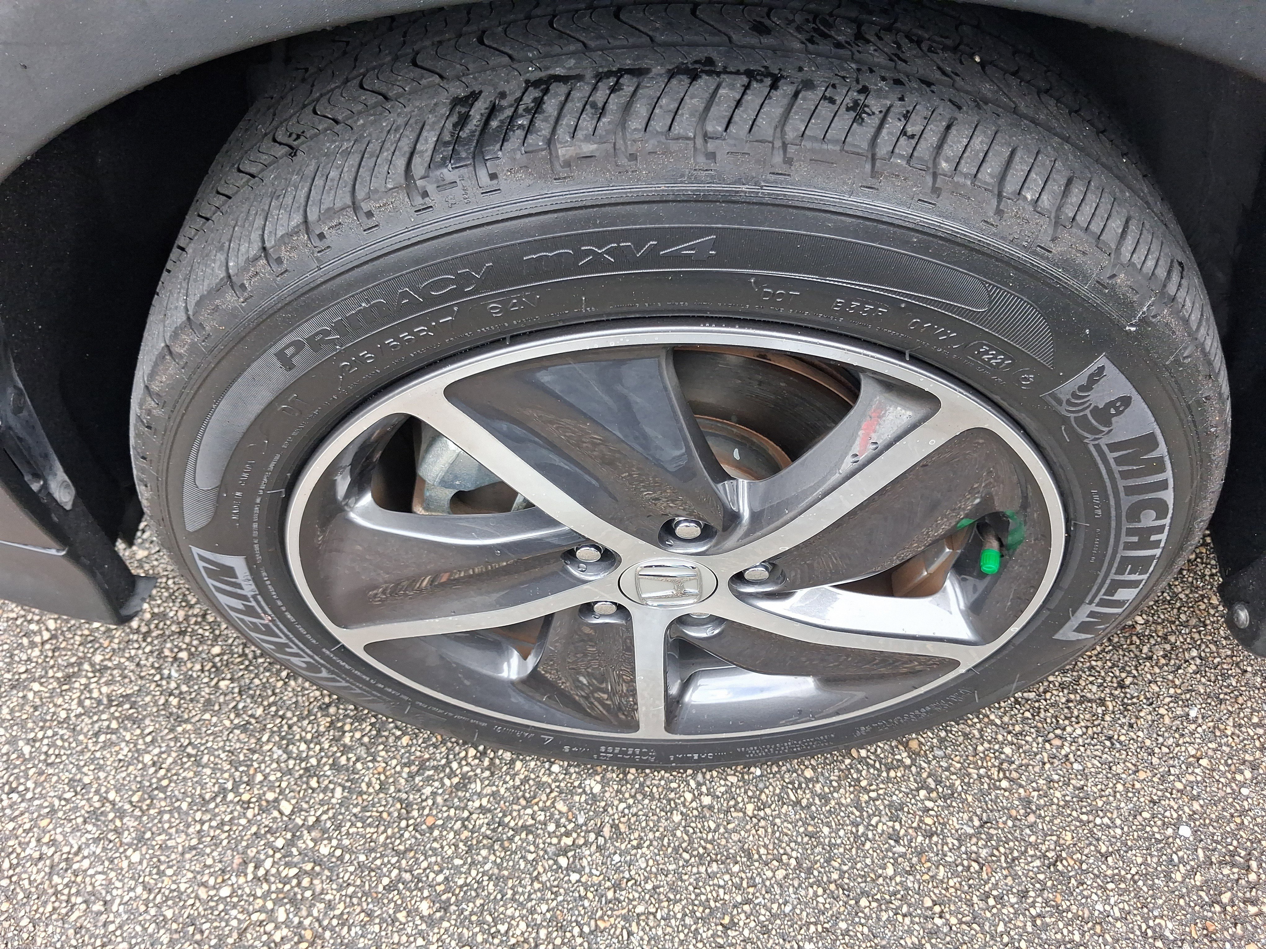 Used 2022  Honda EX image 16