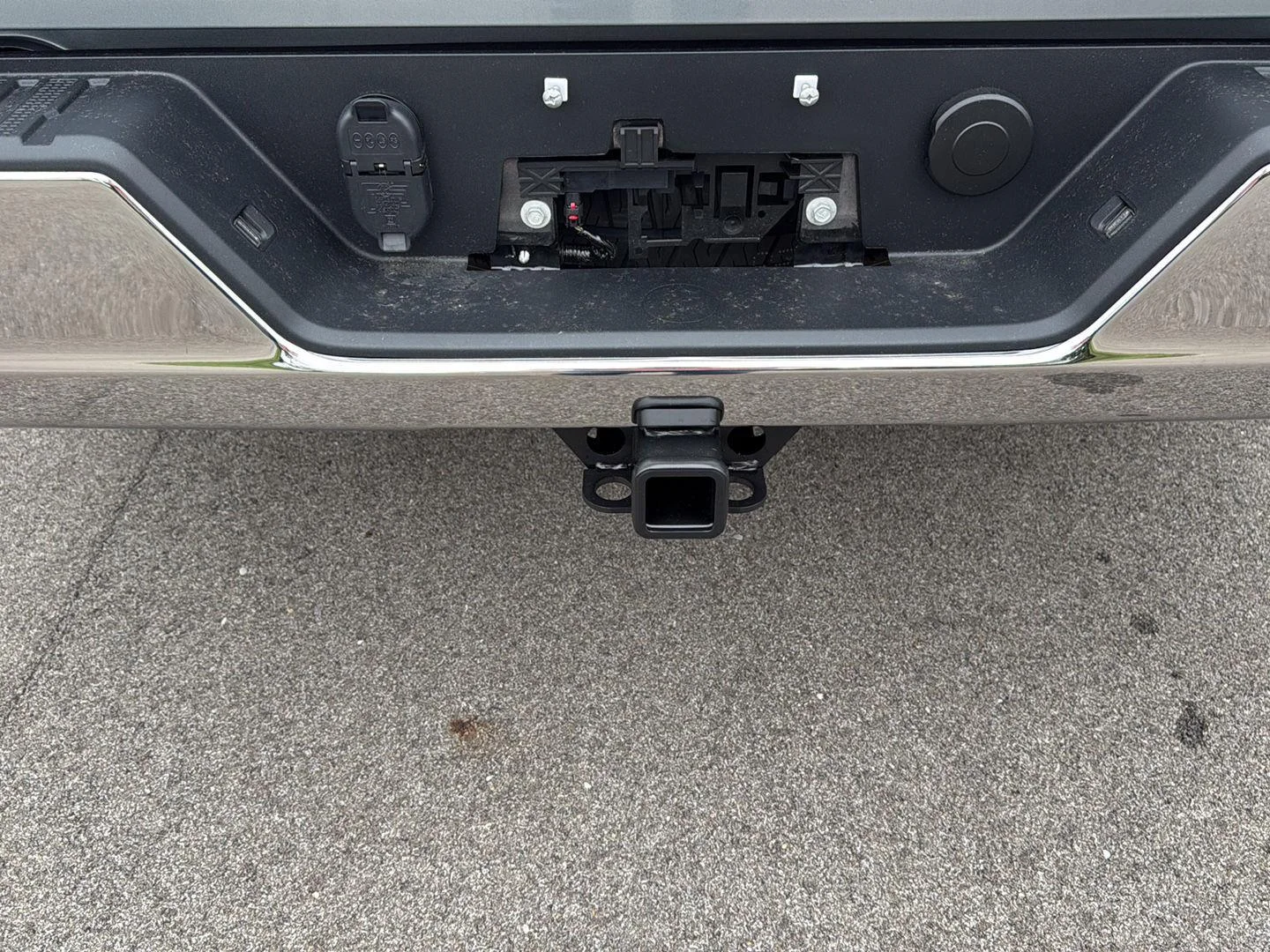 New 2026 Sterling Gray Metallic Chevrolet LT (2FL) image 16
