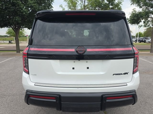 Used 2026 White Nissan PRO-4X image 4